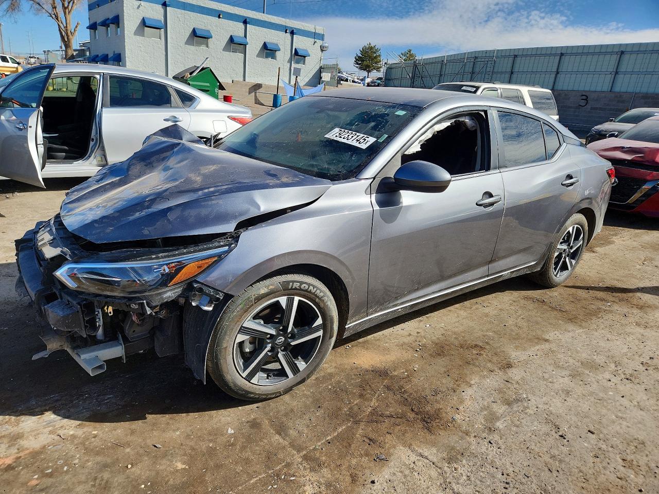 Salvage Nissan Sentra Image