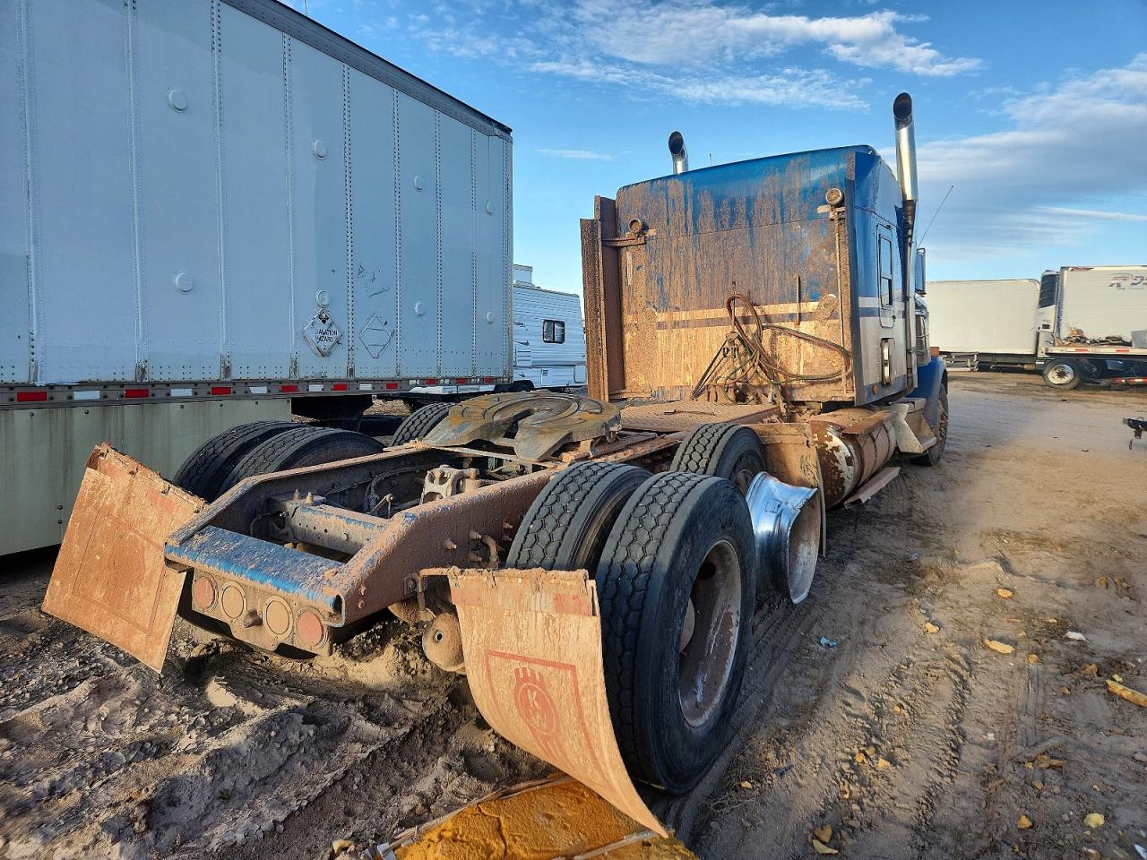 Kenworth Construction W900