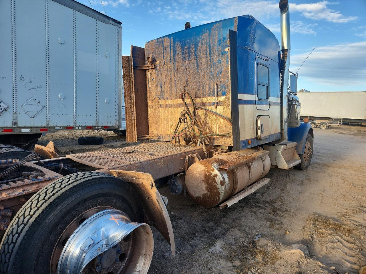 Kenworth Construction W900