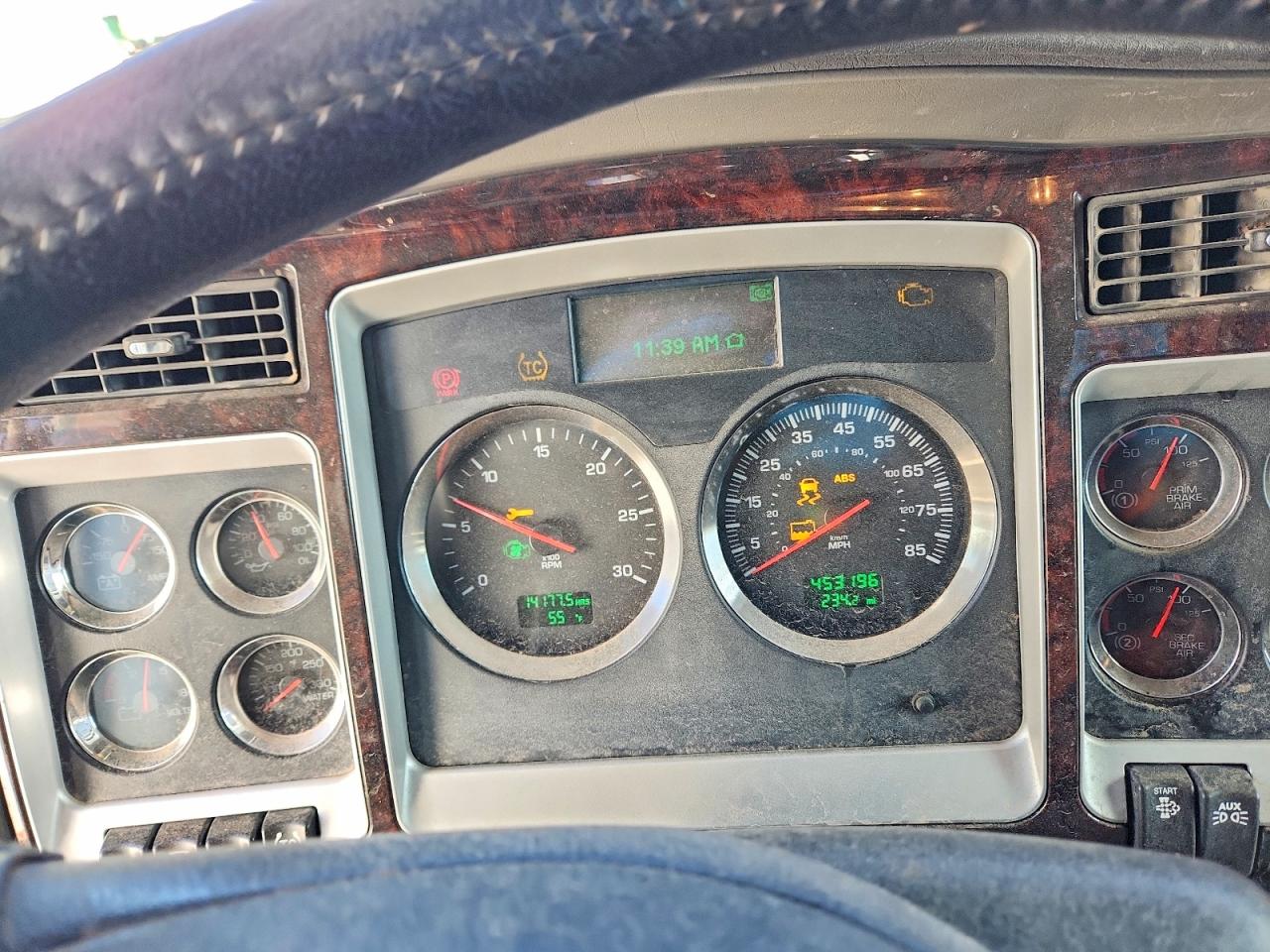 Kenworth Construction W900