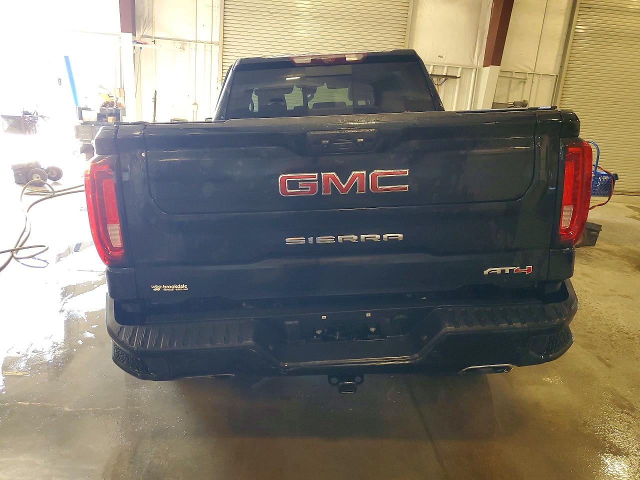 GMC Sierra K1500 At4