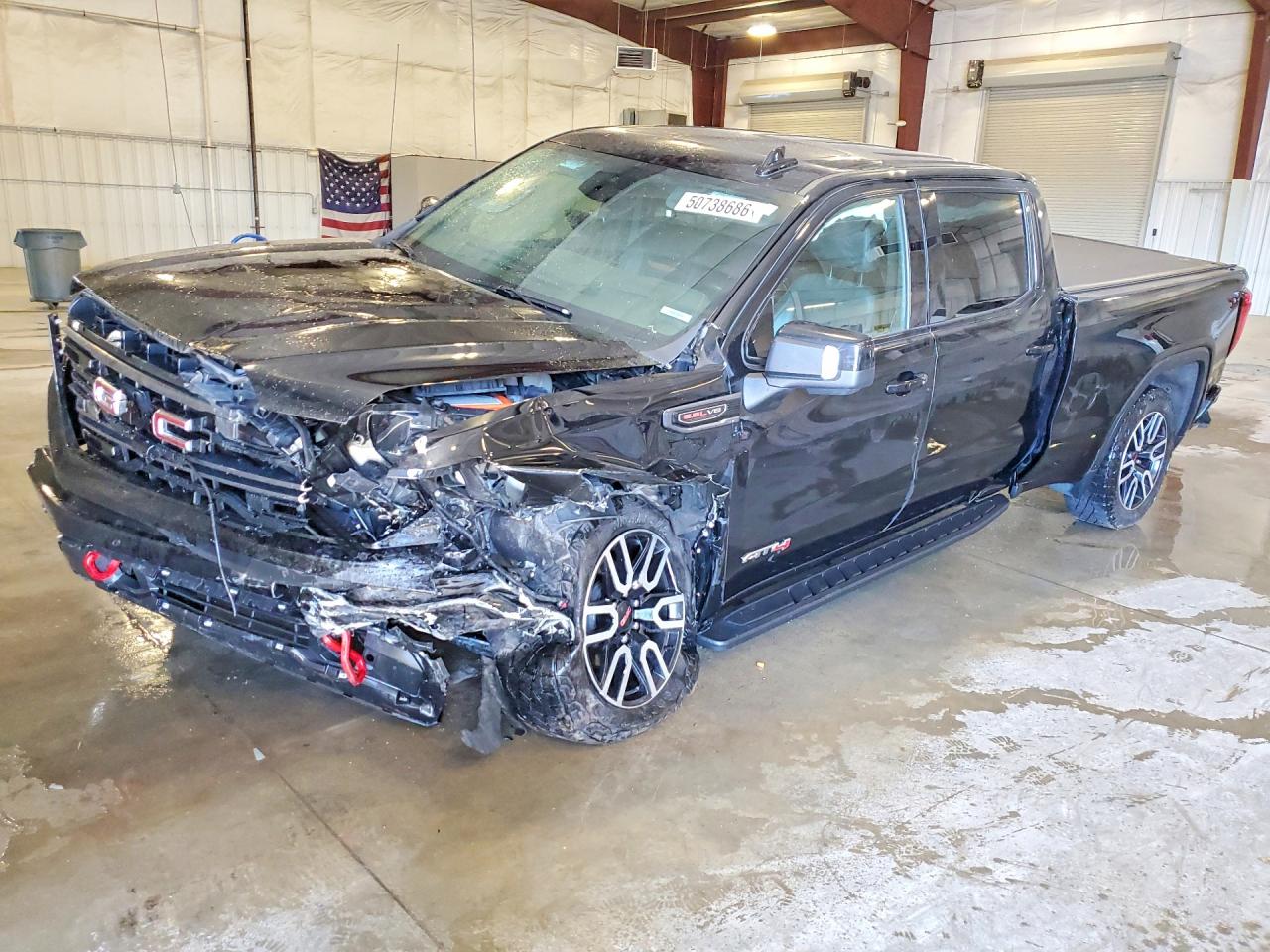 Salvage GMC Sierra Image