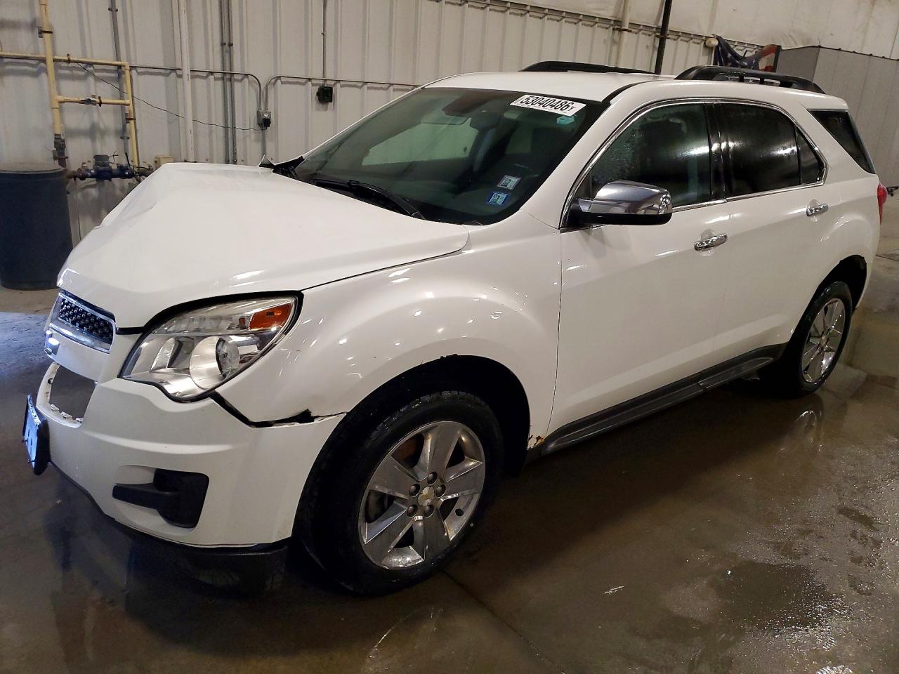 Salvage Chevrolet Equinox Image