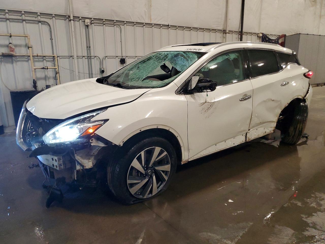 Salvage Nissan Murano Image