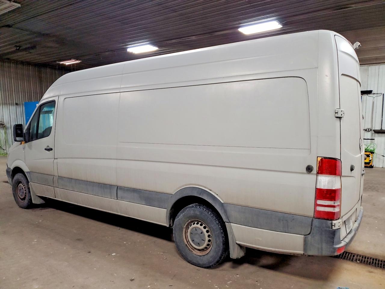 Mercedes-Benz Sprinter 2500