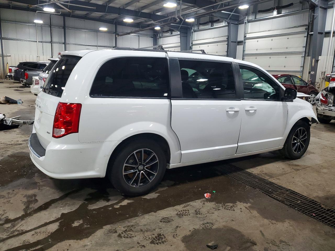 Dodge Caravan Gt