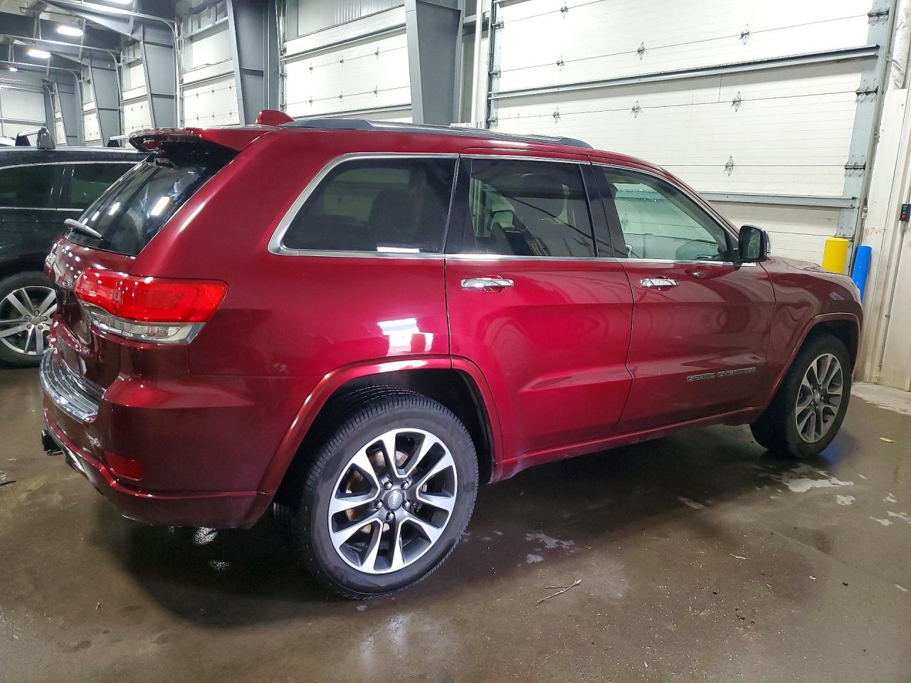 Jeep Grand Cherokee Overland