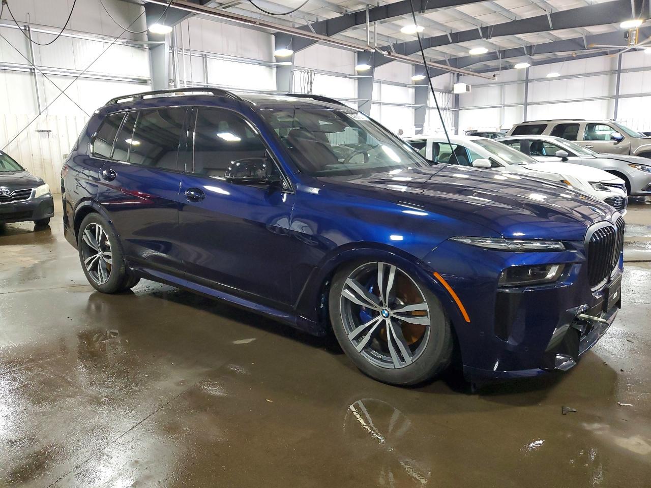 BMW X Series M60i