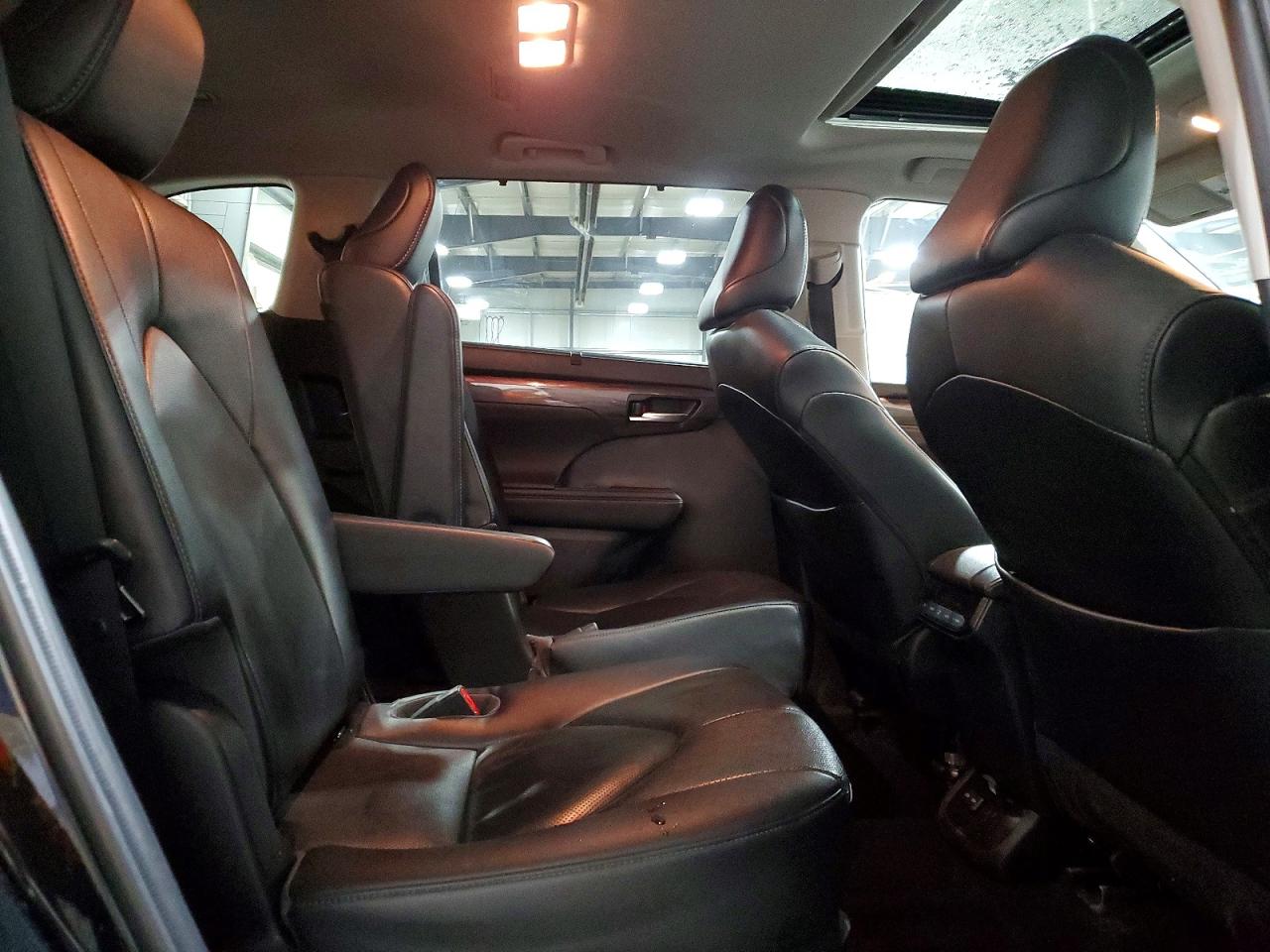 Toyota Highlander Limited
