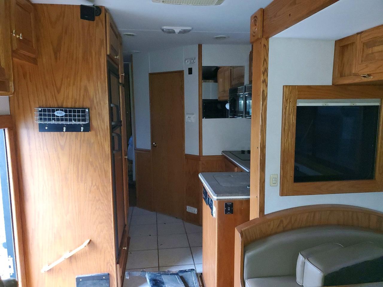 Freightliner Conventional Columbia