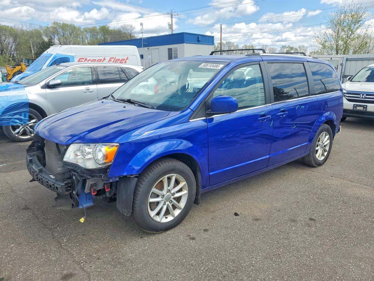Salvage Dodge Caravan Image