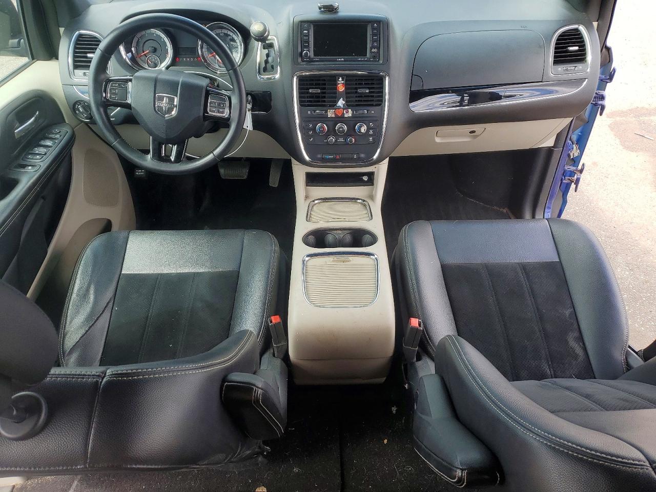 Dodge Caravan Sxt