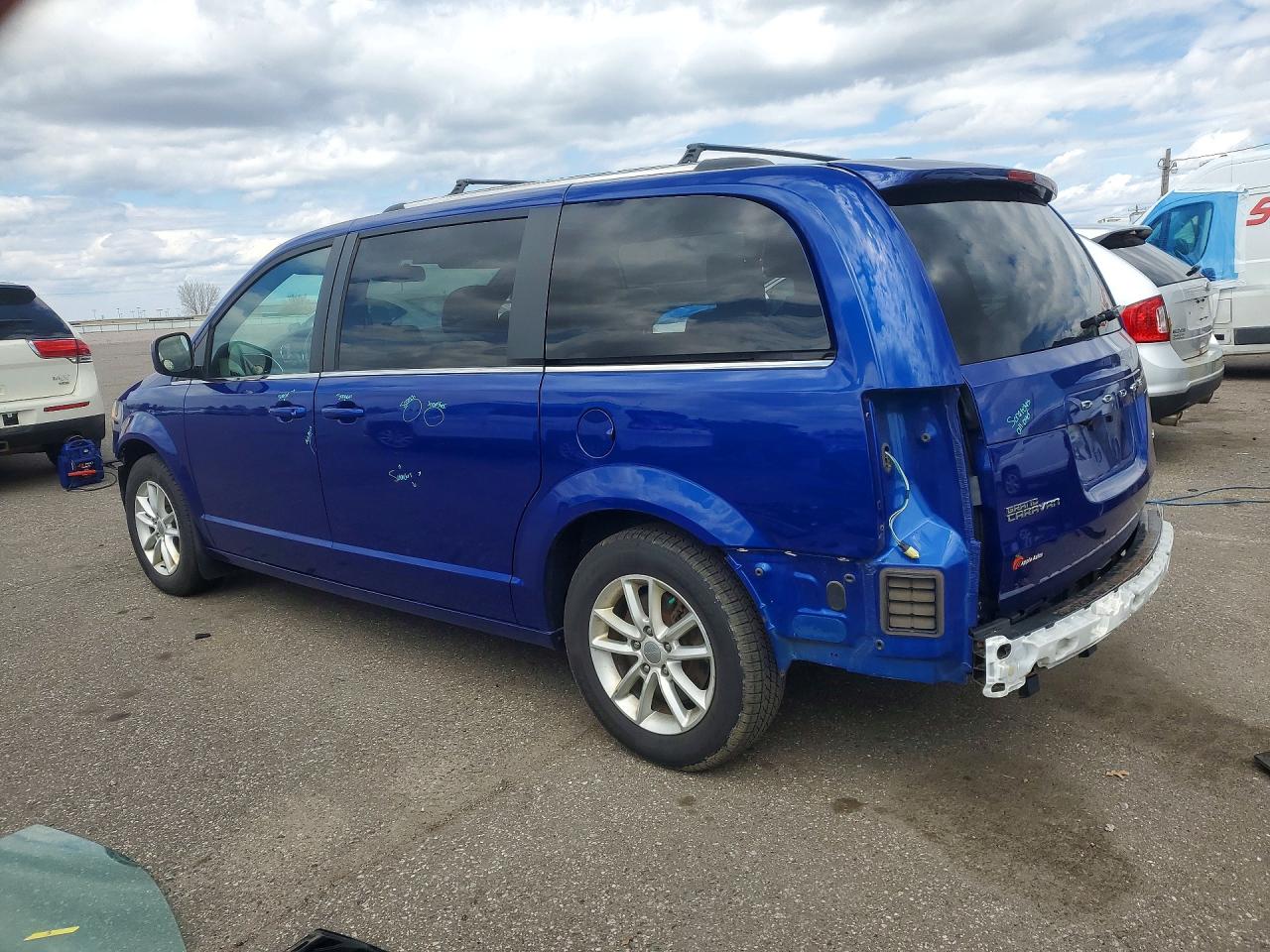 Dodge Caravan Sxt