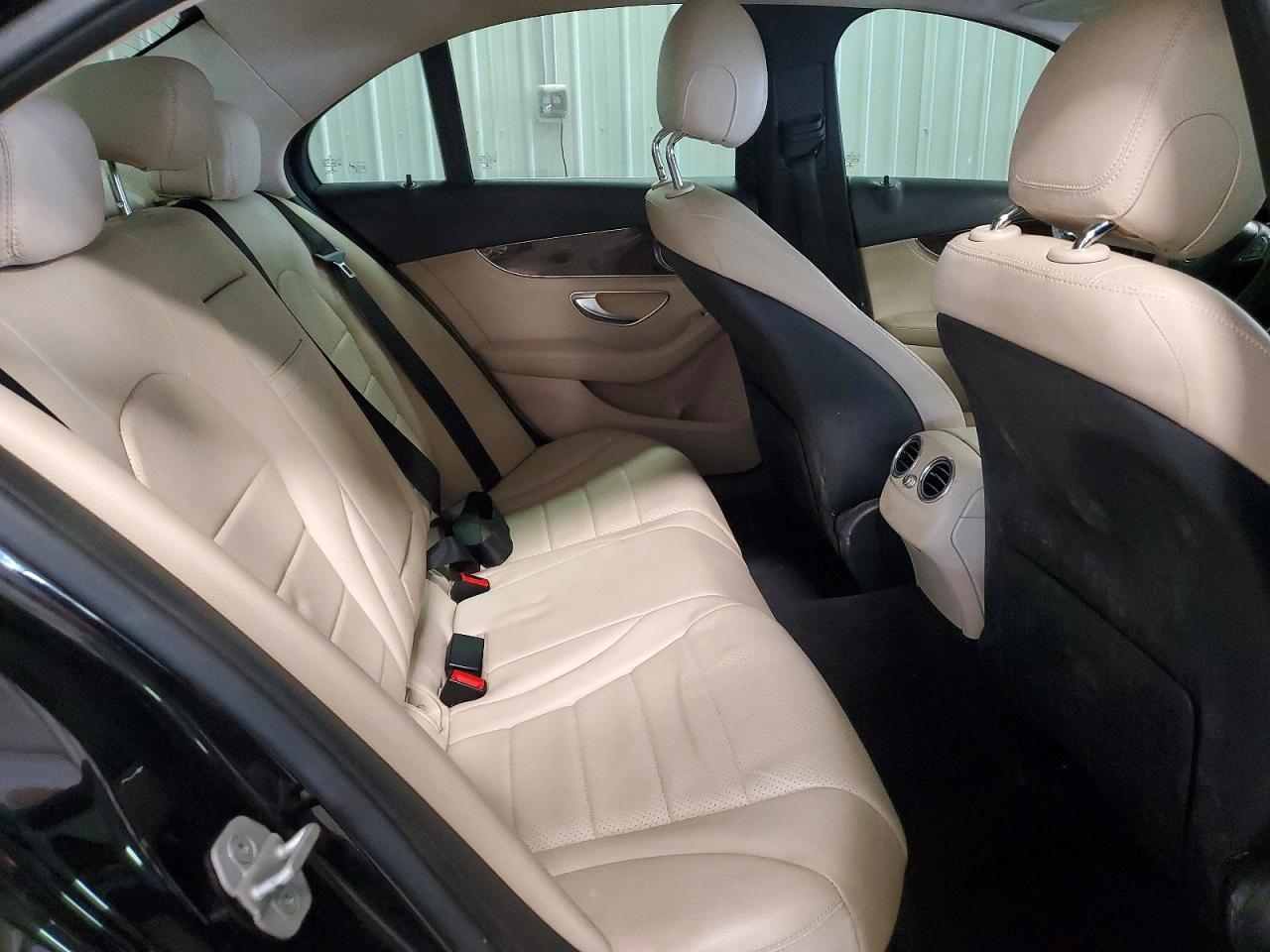 Mercedes-Benz C-Class 300 4matic
