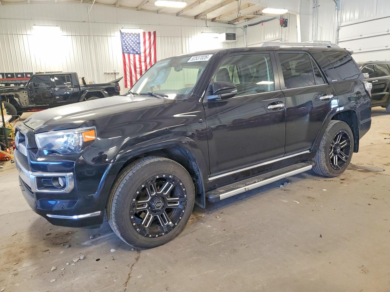Salvage Toyota 4Runner Image