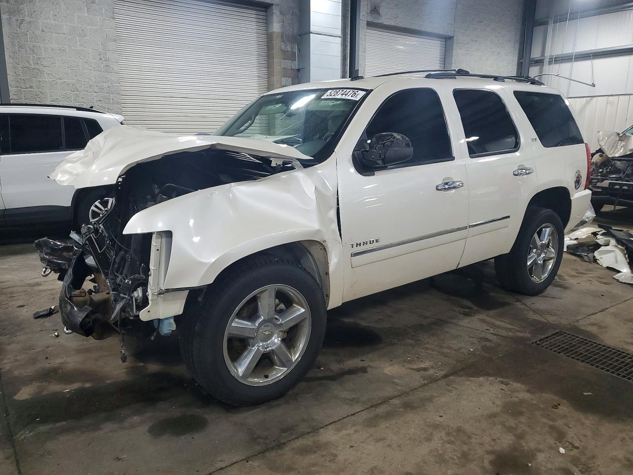 Salvage Chevrolet Tahoe Image