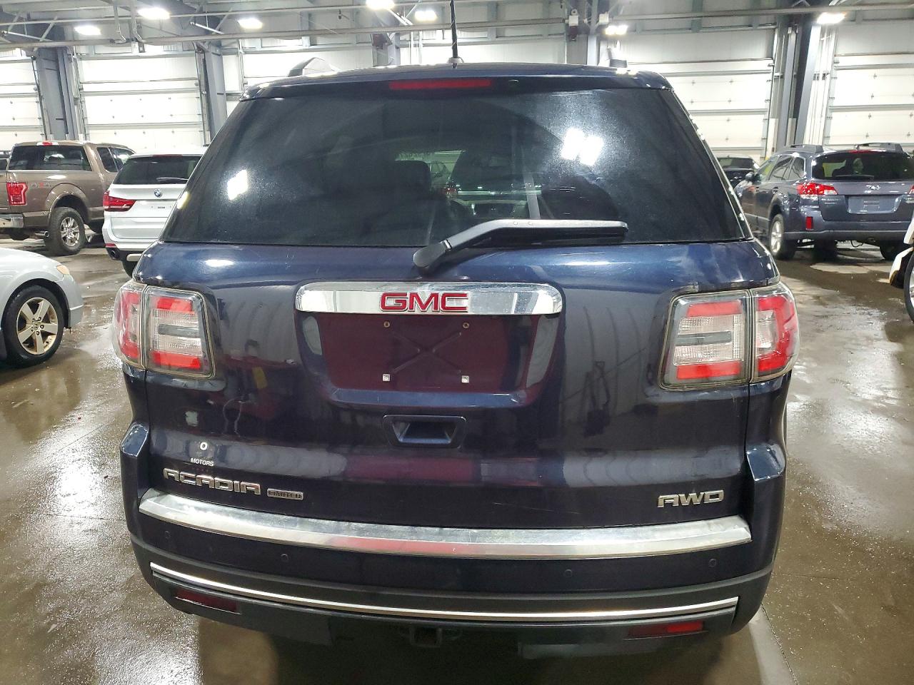 GMC Acadia Slt-2
