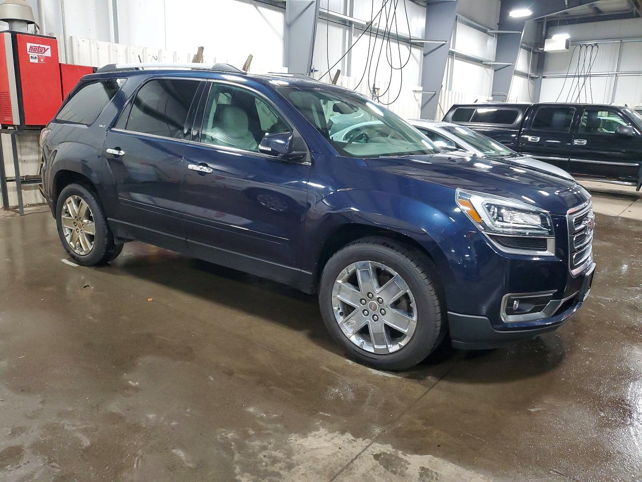 GMC Acadia Slt-2