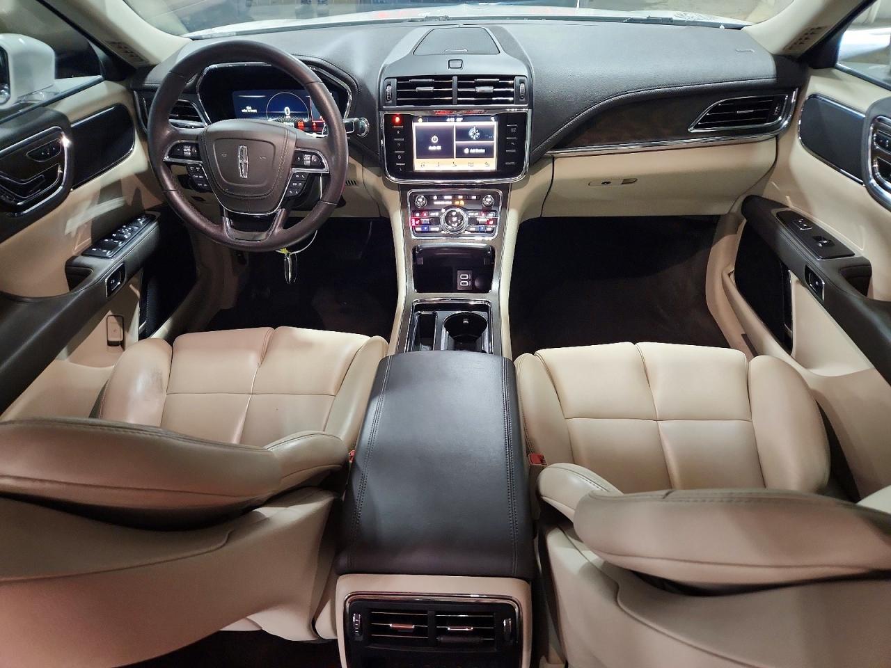 Lincoln Continental Premiere