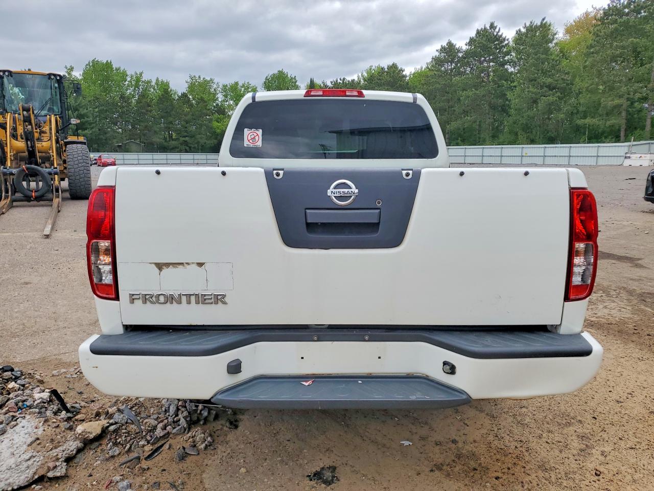 Nissan Frontier S