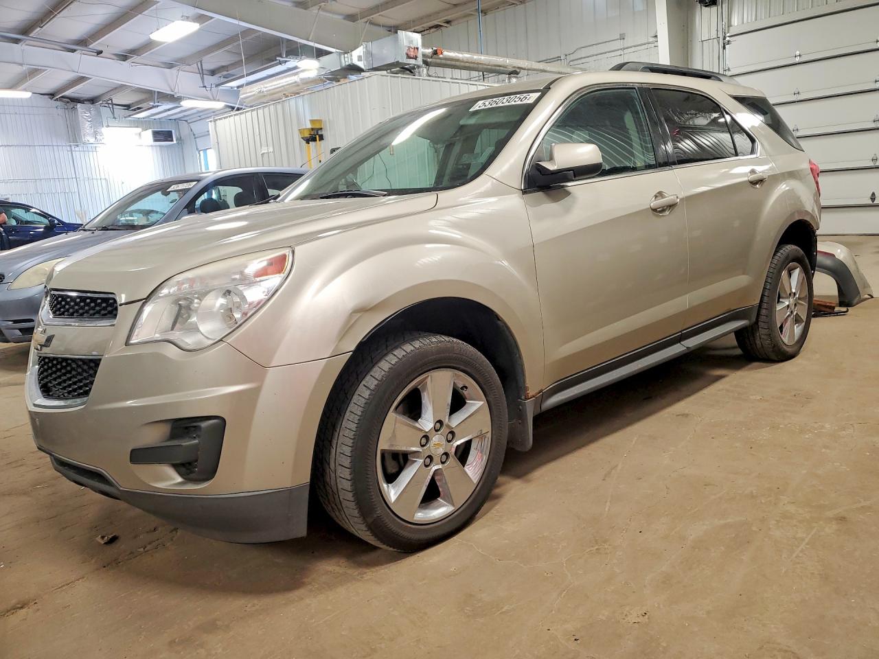 Salvage Chevrolet Equinox Image
