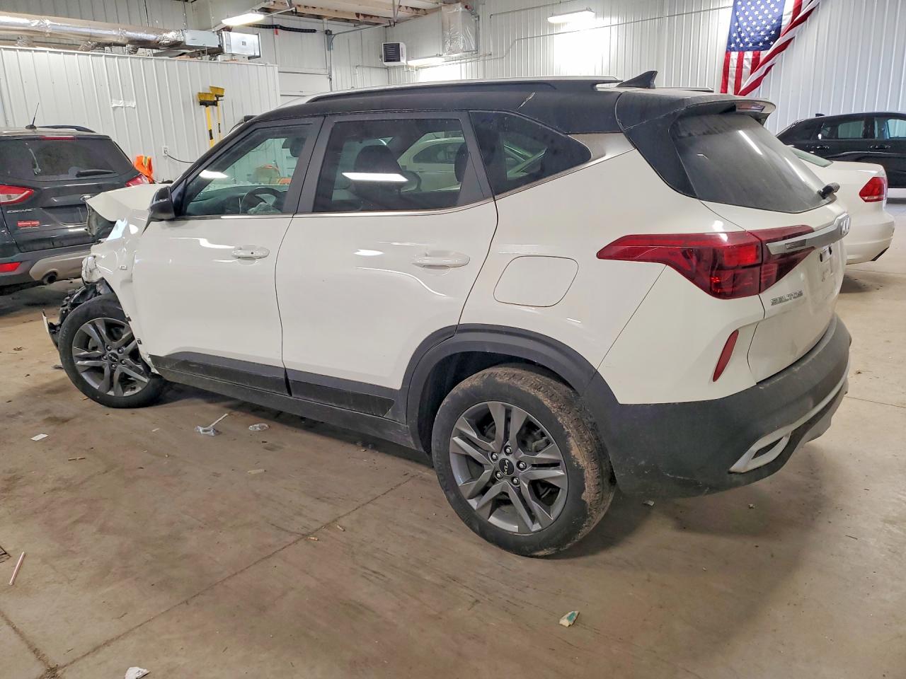 Kia Seltos S