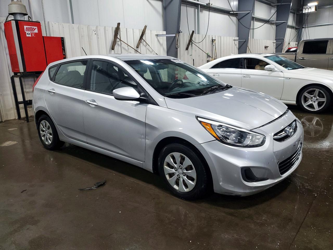 Hyundai ACCENT Gs