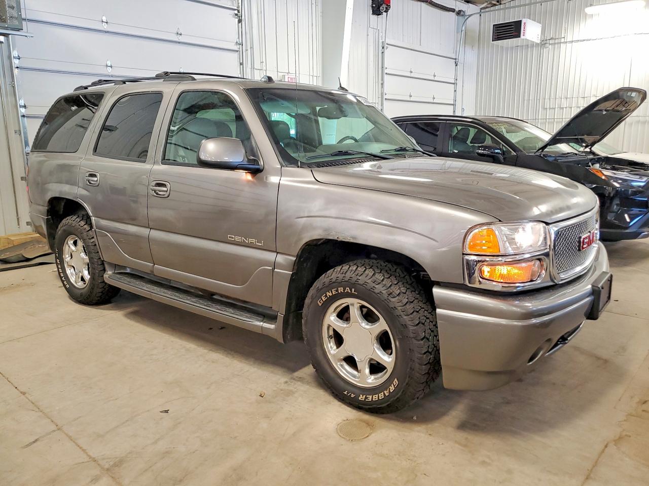GMC Yukon Denali