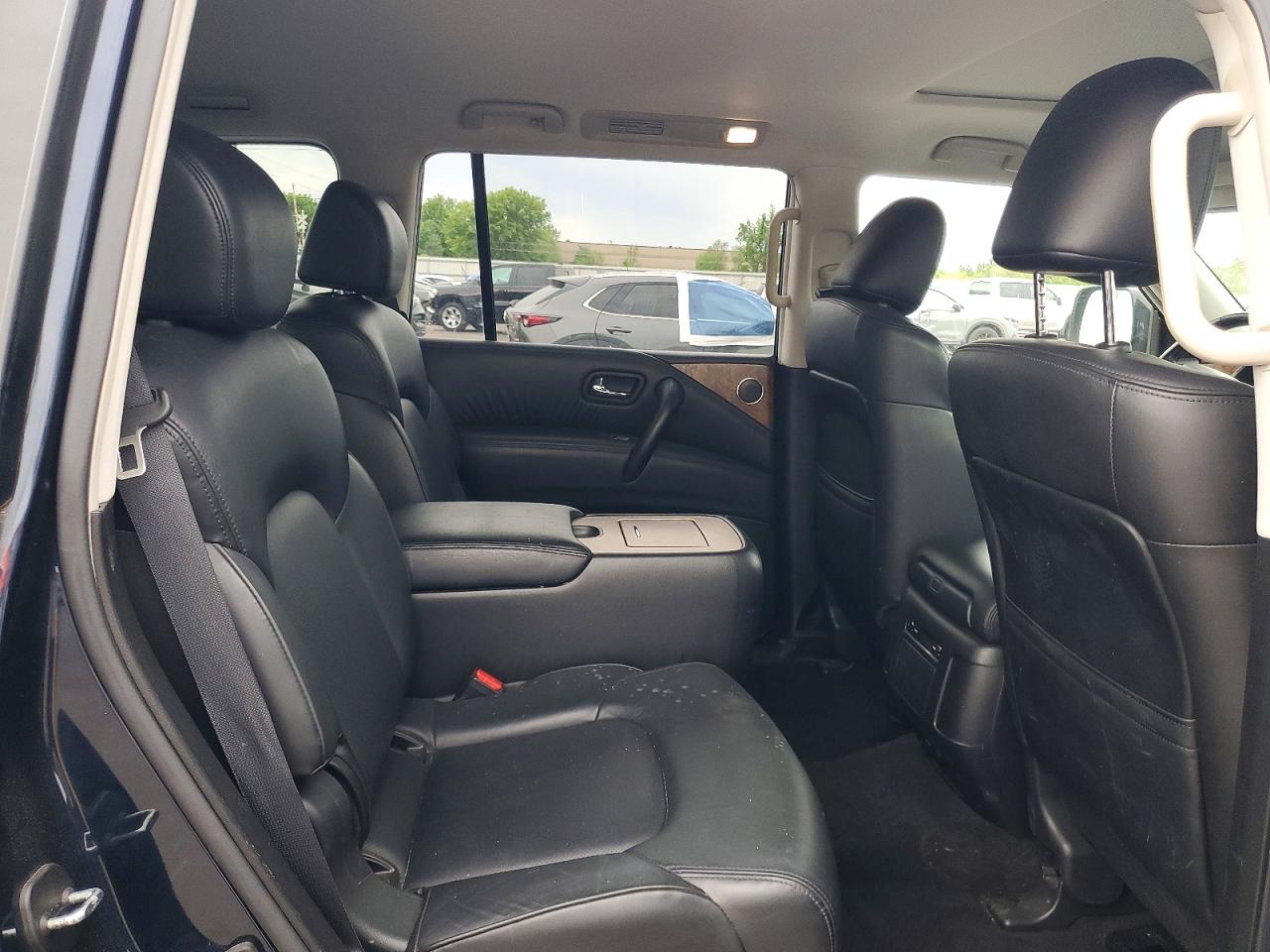 Nissan Armada Sl
