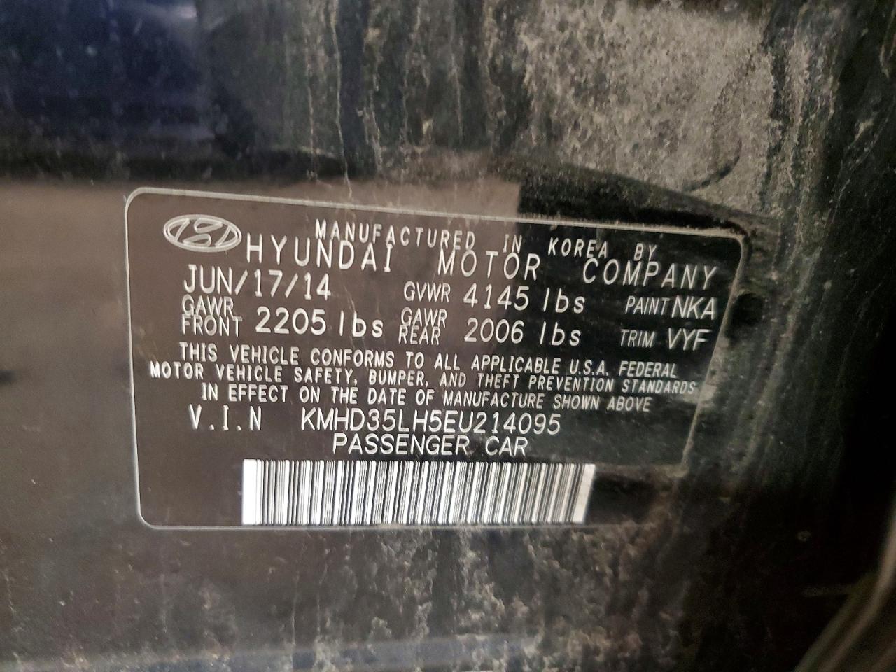 Hyundai ELANTRA Base