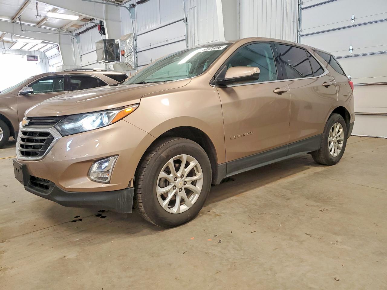 Salvage Chevrolet Equinox Image
