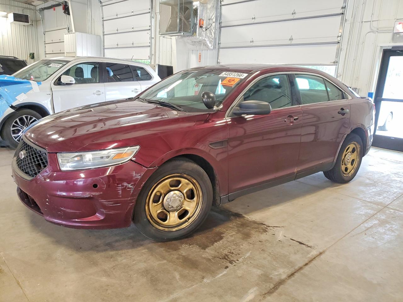 Salvage Ford Taurus Image