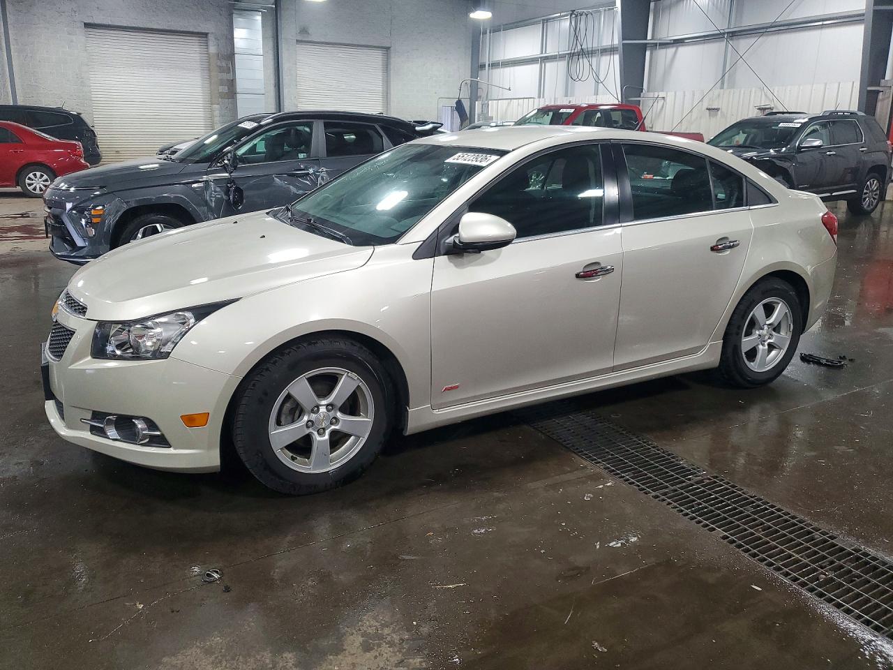 Salvage Chevrolet Cruze Image