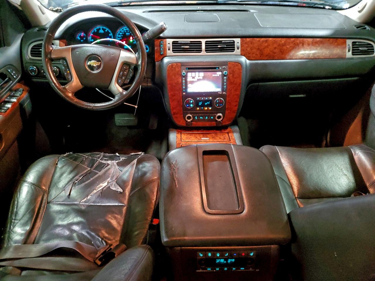 Chevrolet Suburban K1500 Ltz