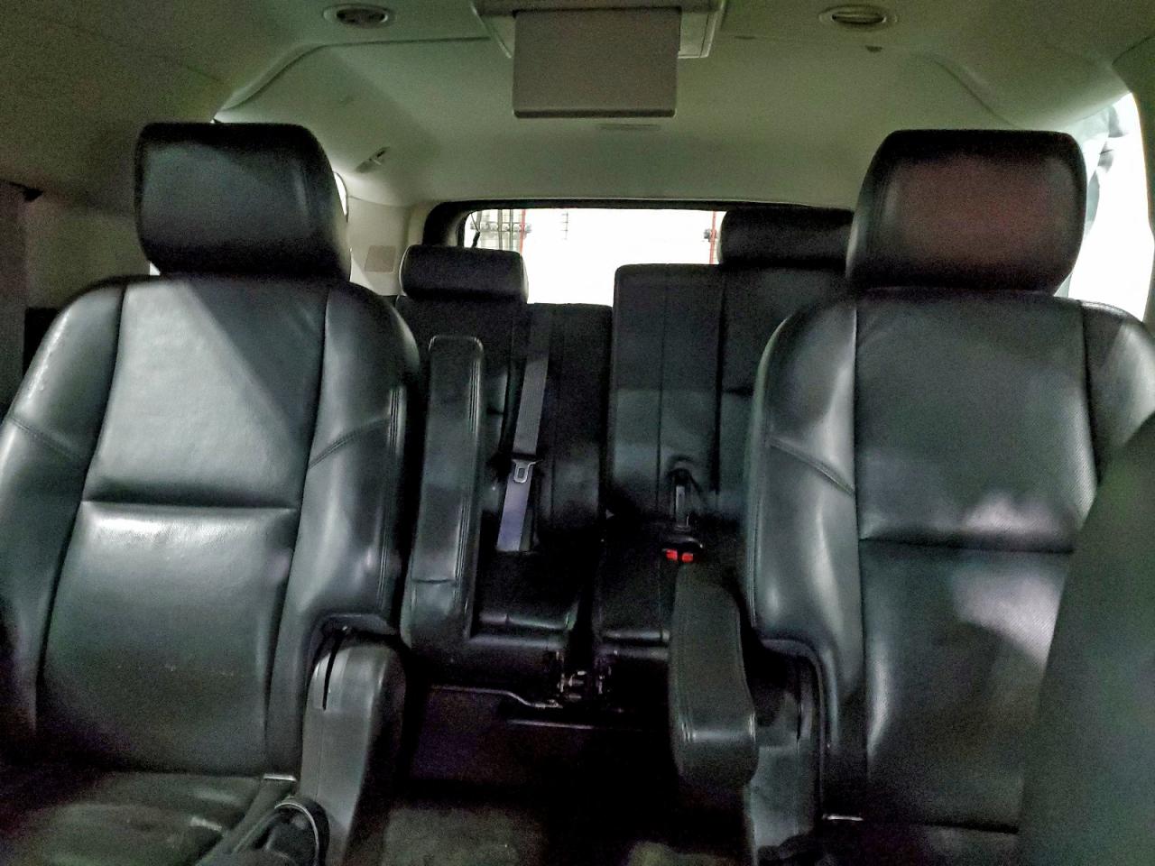 Chevrolet Suburban K1500 Ltz