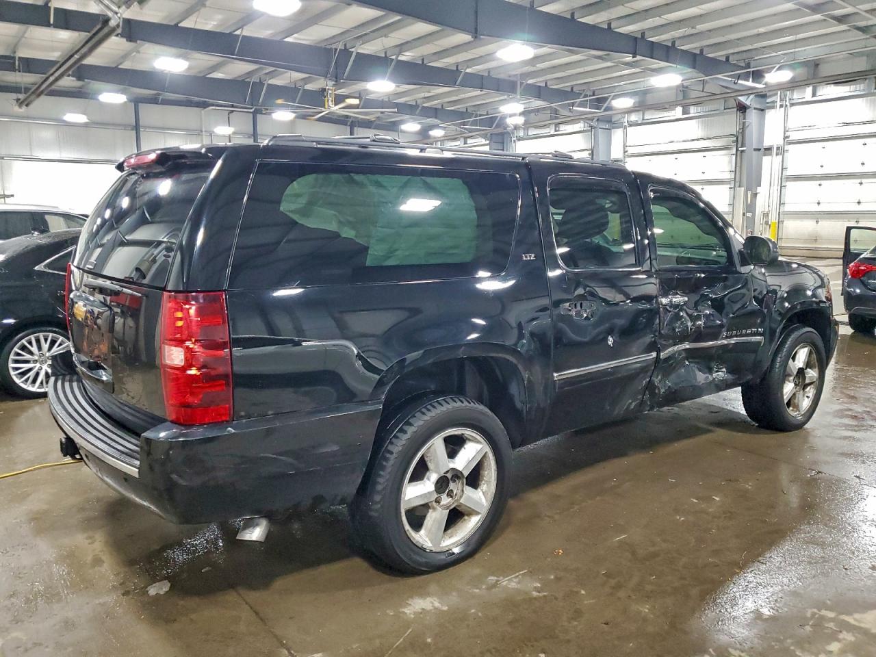 Chevrolet Suburban K1500 Ltz
