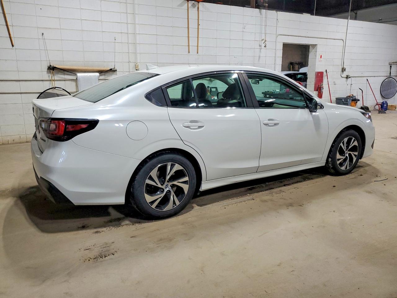 Subaru Legacy Premium