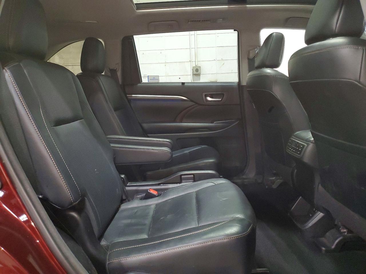 Toyota Highlander Limited Platinum