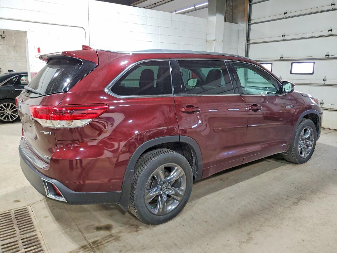 Toyota Highlander Limited Platinum