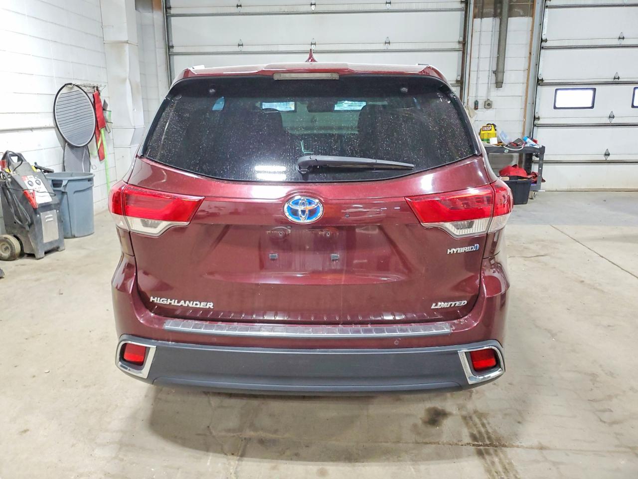 Toyota Highlander Limited Platinum