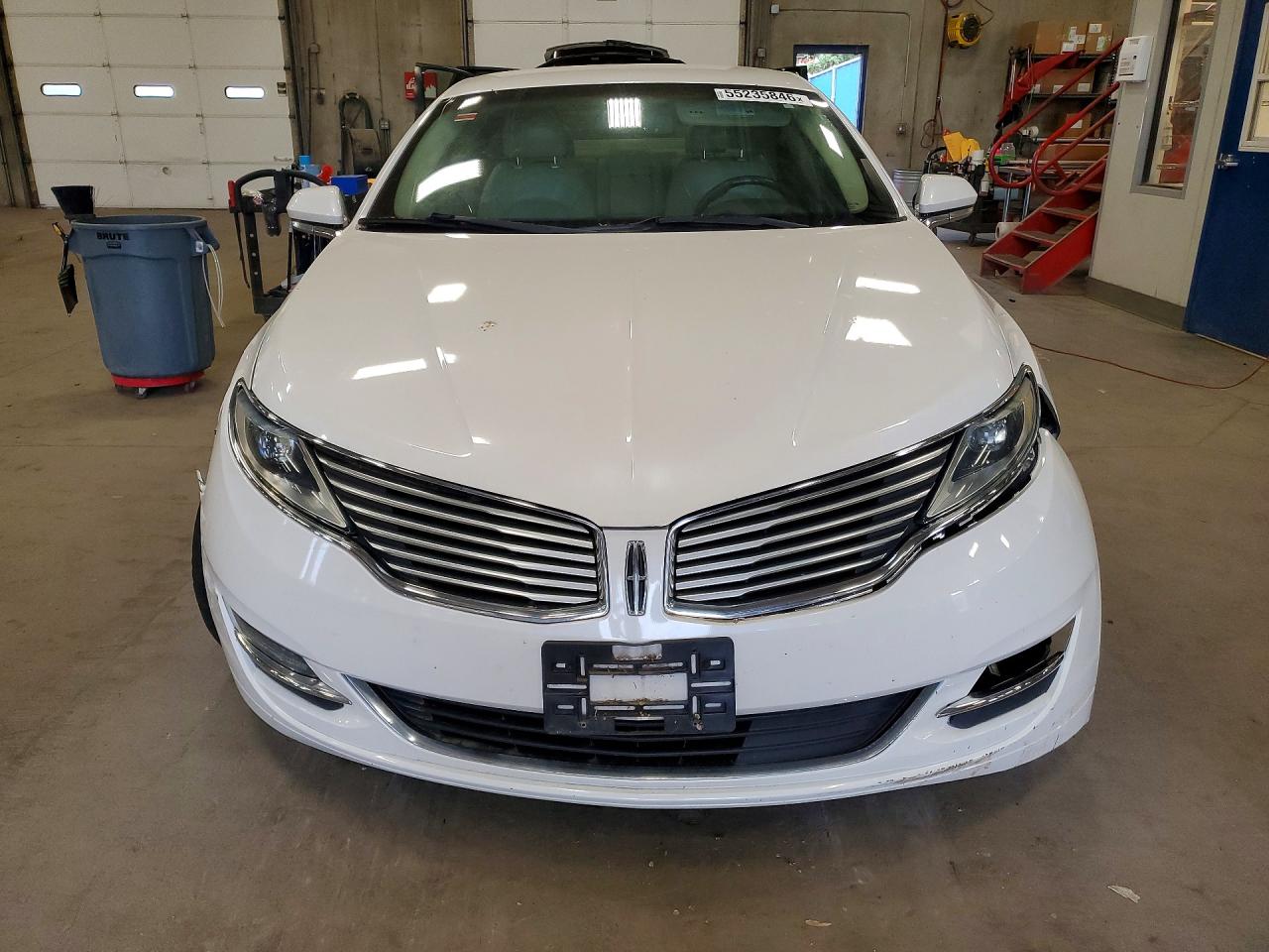 Lincoln MKZ Hybrid