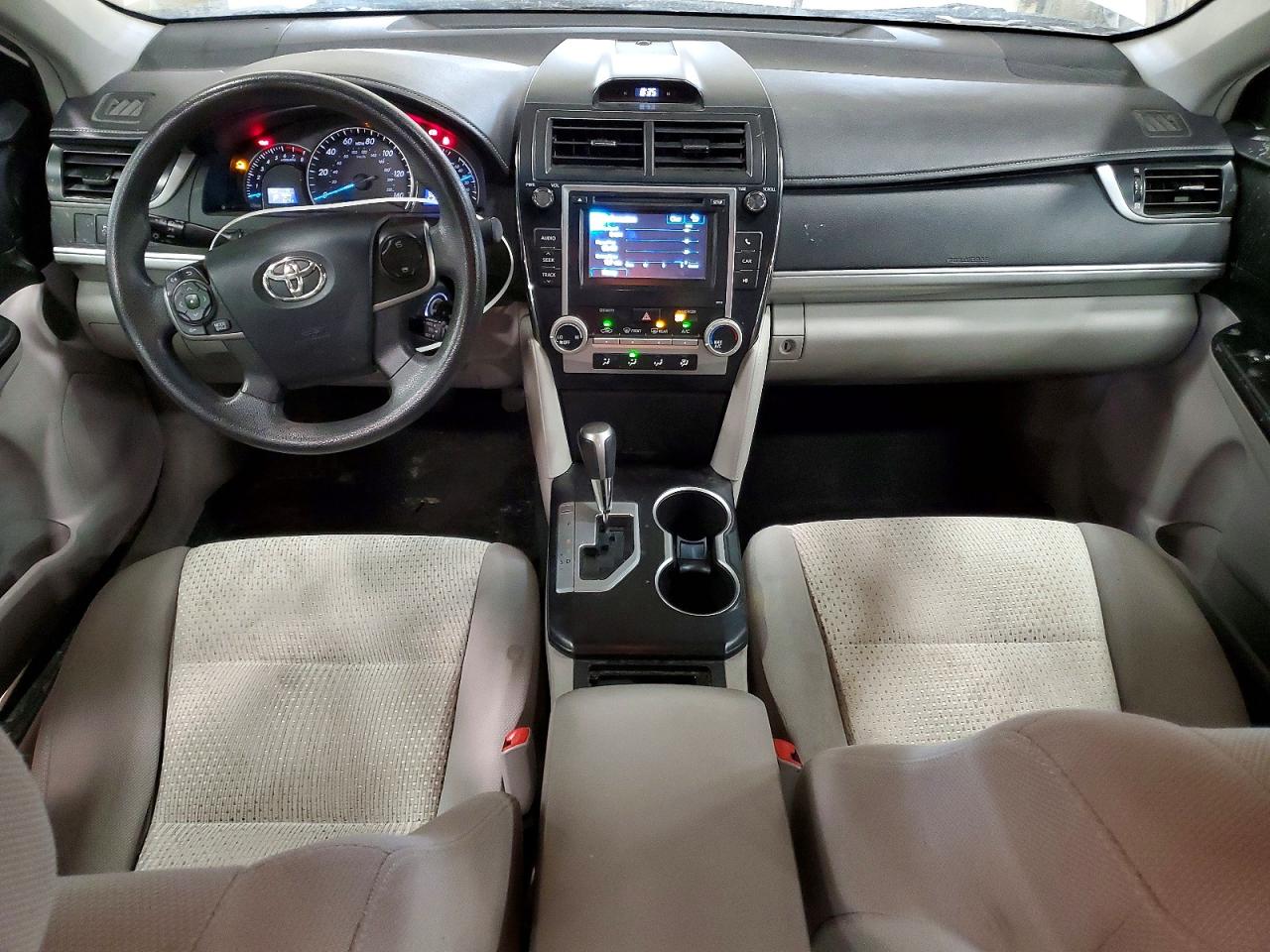 Toyota Camry Base