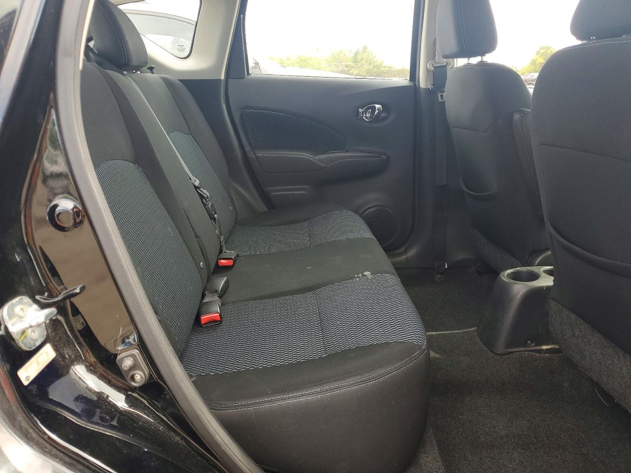 Nissan Versa Sv
