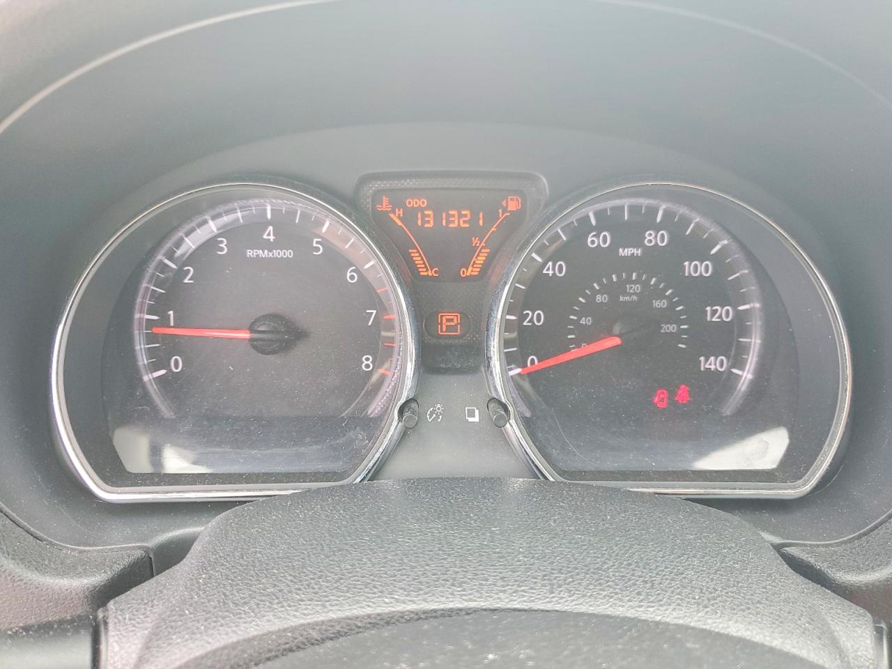 Nissan Versa Sv