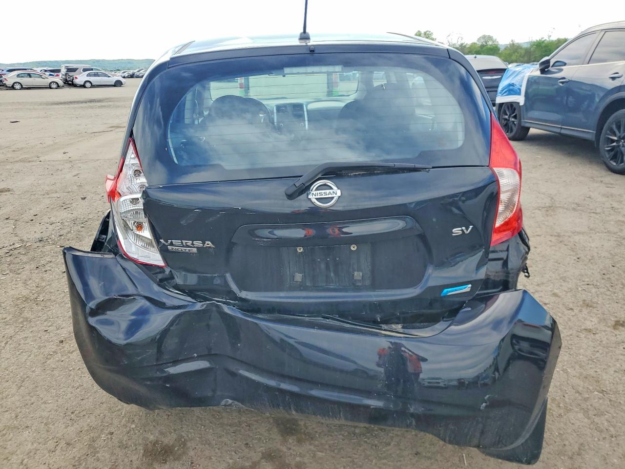 Nissan Versa Sv