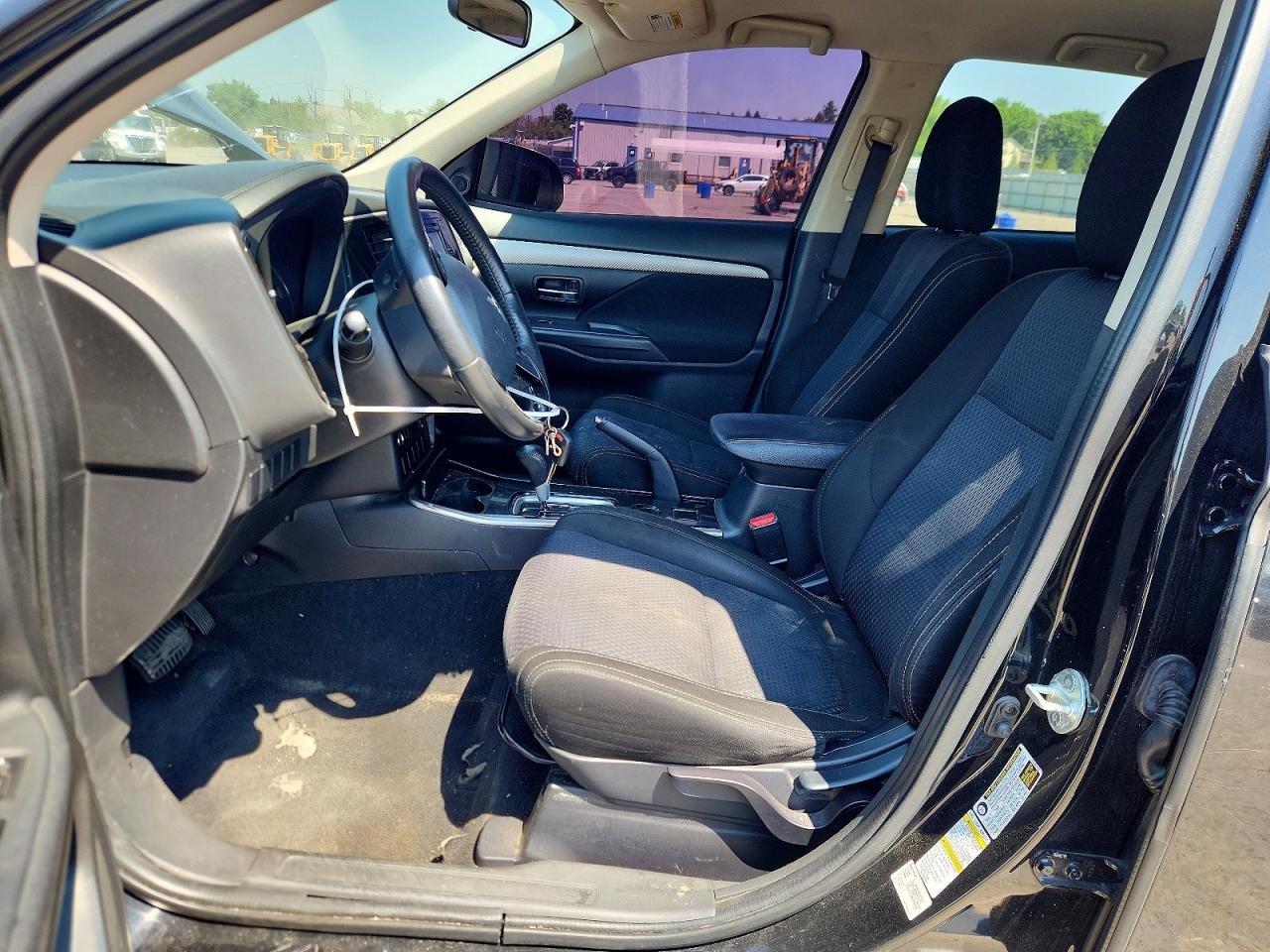 Mitsubishi Outlander Es