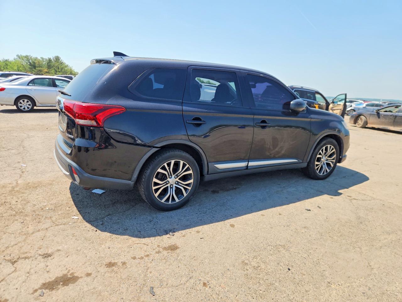 Mitsubishi Outlander Es