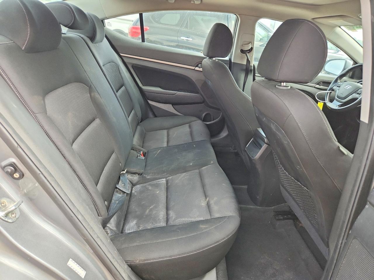 Hyundai ELANTRA Value Edition