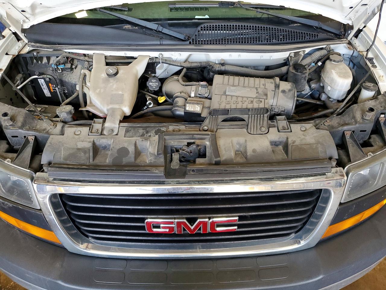 GMC Savana G2500