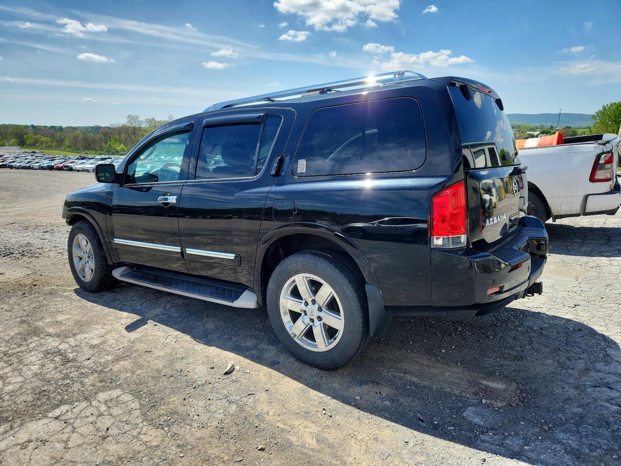 Nissan Armada Platinum